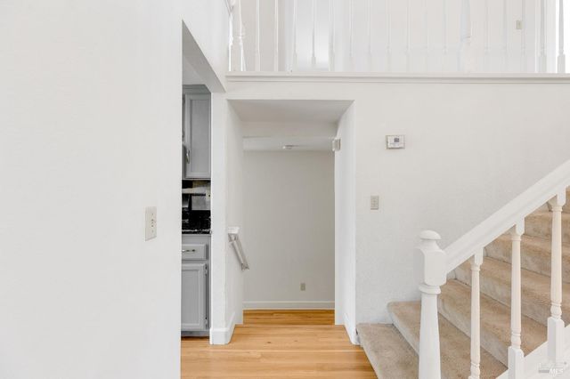 391 Valley Oak Ln, Vallejo, CA 94591