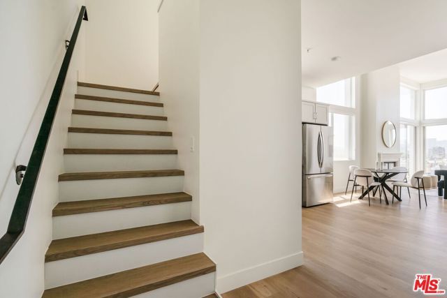 11011 Huston Street PH3, North Hollywood (los Angeles), CA 91601