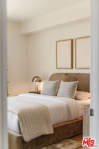 11011 Huston Street PH3, North Hollywood (los Angeles), CA 91601