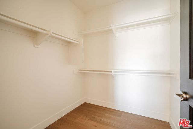 11011 Huston Street PH3, North Hollywood (los Angeles), CA 91601