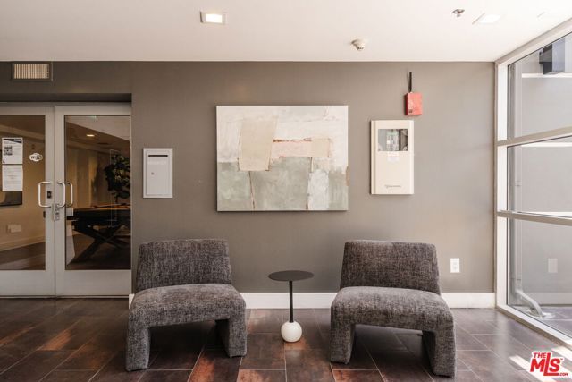 11011 Huston Street PH3, North Hollywood (los Angeles), CA 91601