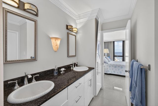 5380 N Ocean Drive 12e, Singer Island, FL 33404