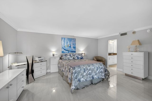 5380 N Ocean Drive 12e, Singer Island, FL 33404