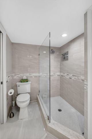 5380 N Ocean Drive 12e, Singer Island, FL 33404