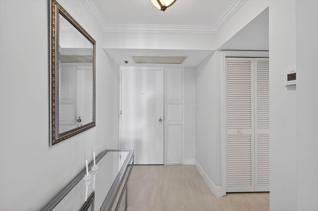 5380 N Ocean Drive 12e, Singer Island, FL 33404