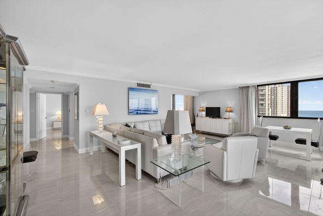 5380 N Ocean Drive 12e, Singer Island, FL 33404