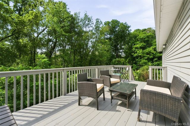 692 Mount Airy Road, New Windsor, NY 12553