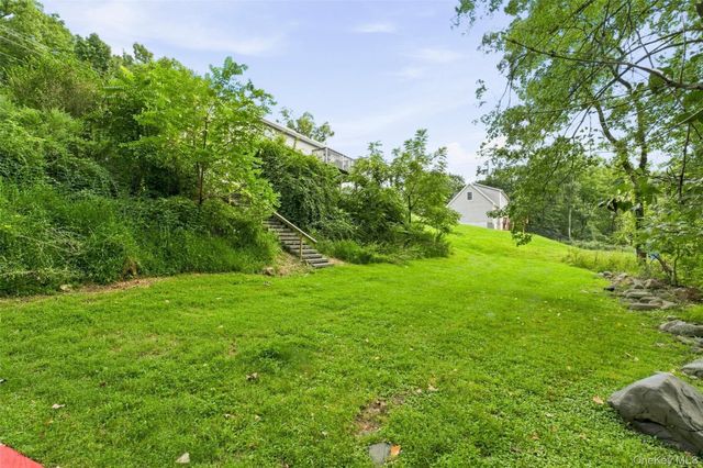692 Mount Airy Road, New Windsor, NY 12553