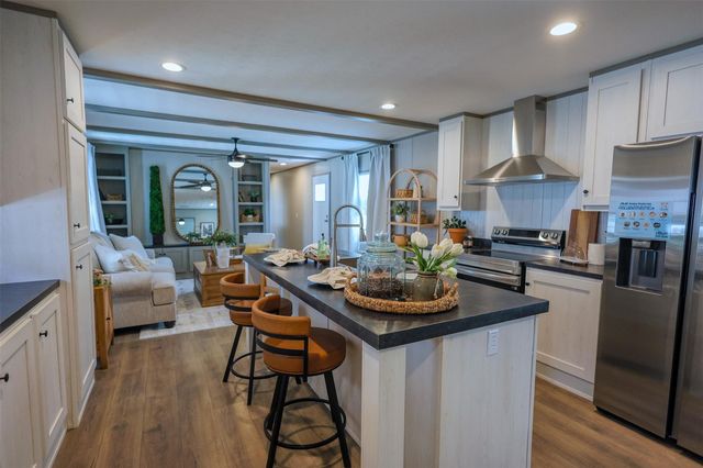 7151 Alcove Street, Azle, TX 76020