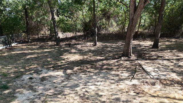 7151 Alcove Street, Azle, TX 76020