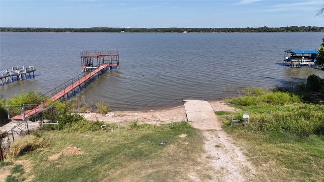 7151 Alcove Street, Azle, TX 76020
