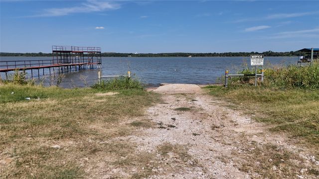 7151 Alcove Street, Azle, TX 76020