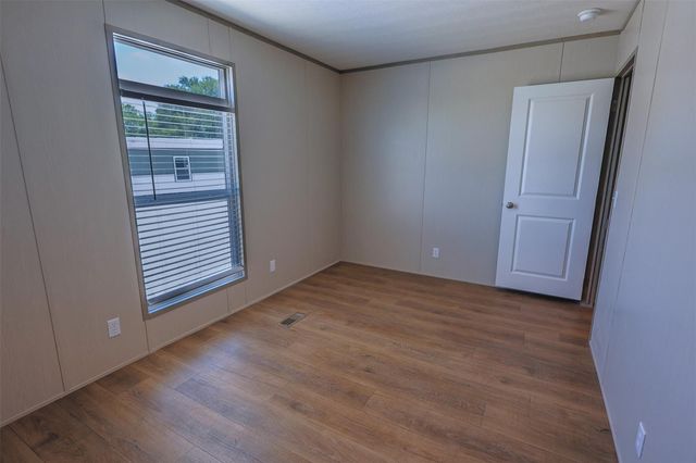 7151 Alcove Street, Azle, TX 76020