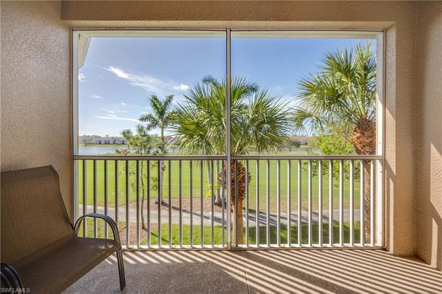 2710 Cypress Trace CIR 3031, Naples, FL 34119