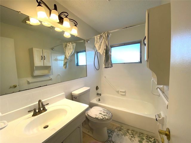 10032 36TH STREET N, Pinellas Park, FL 33782