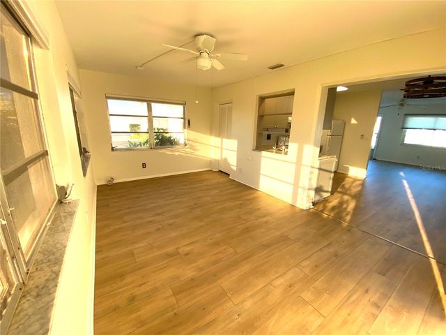 10032 36TH STREET N, Pinellas Park, FL 33782