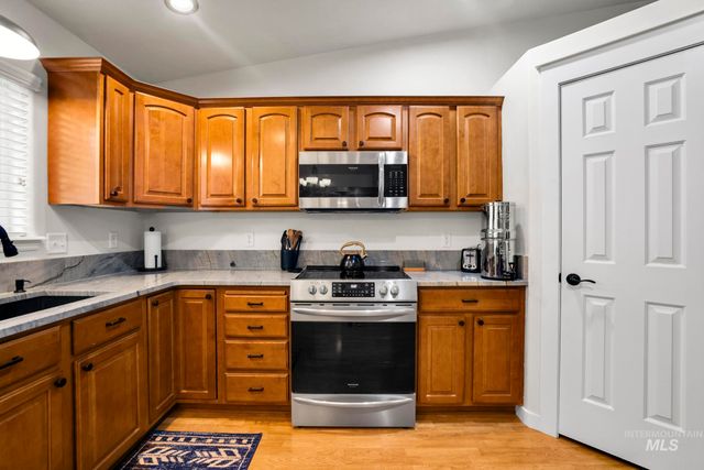 2591 Carriage Way, Twin Falls, ID 83301