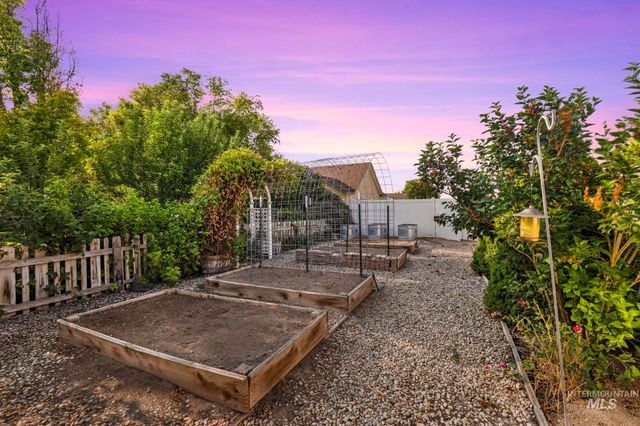 2591 Carriage Way, Twin Falls, ID 83301