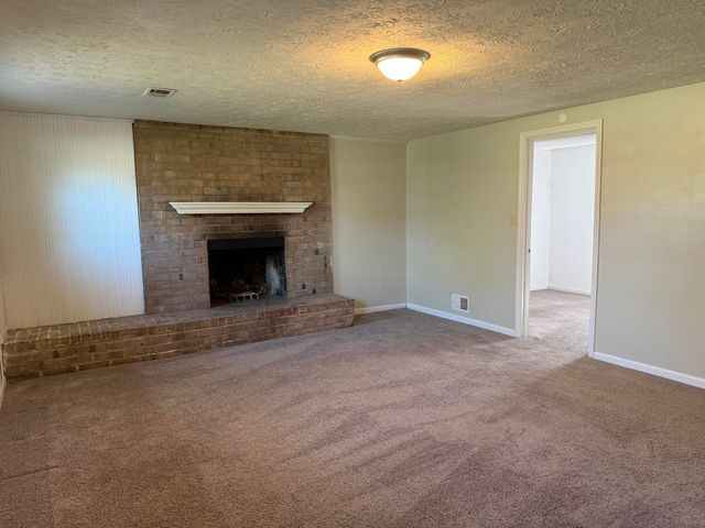 3266 Aqueduct Drive, Lexington, KY 40517