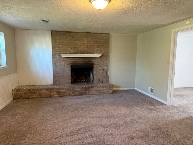 3266 Aqueduct Drive, Lexington, KY 40517
