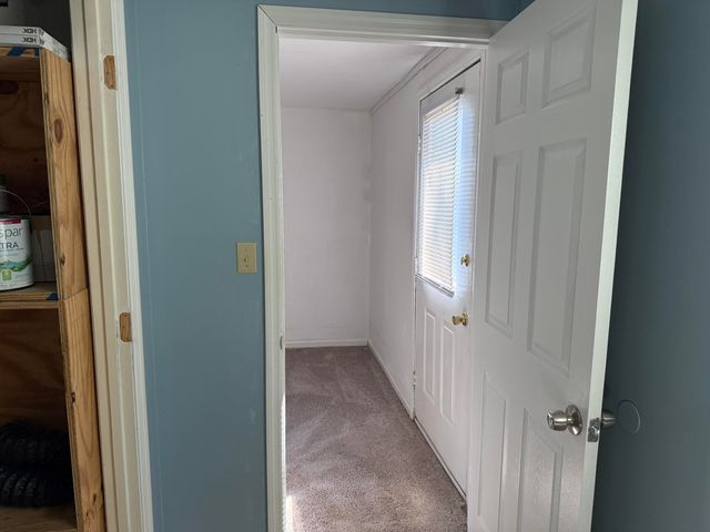 3266 Aqueduct Drive, Lexington, KY 40517