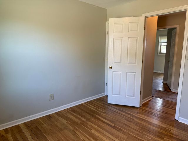 3266 Aqueduct Drive, Lexington, KY 40517
