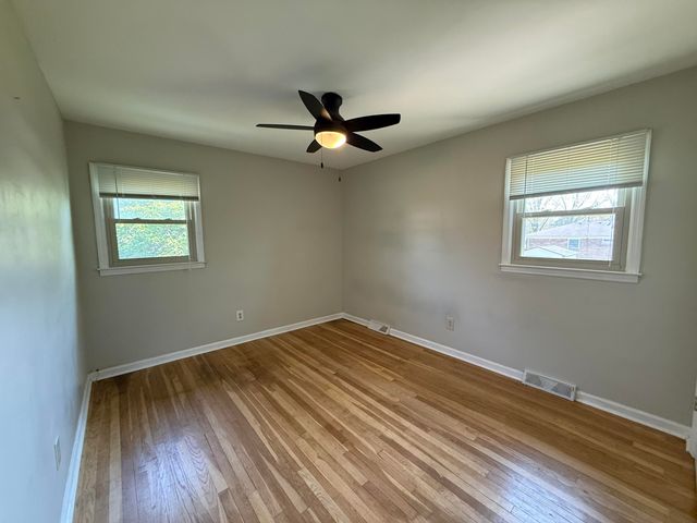3266 Aqueduct Drive, Lexington, KY 40517