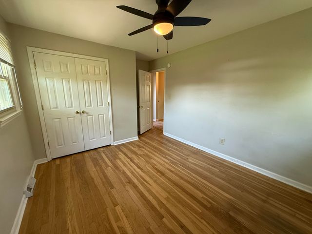 3266 Aqueduct Drive, Lexington, KY 40517