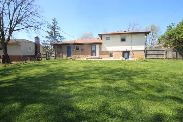 3266 Aqueduct Drive, Lexington, KY 40517