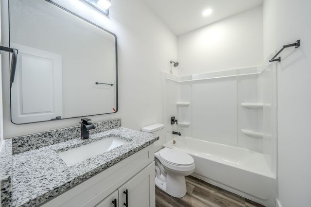 4860 LA PRADA, Malakoff, TX 75148