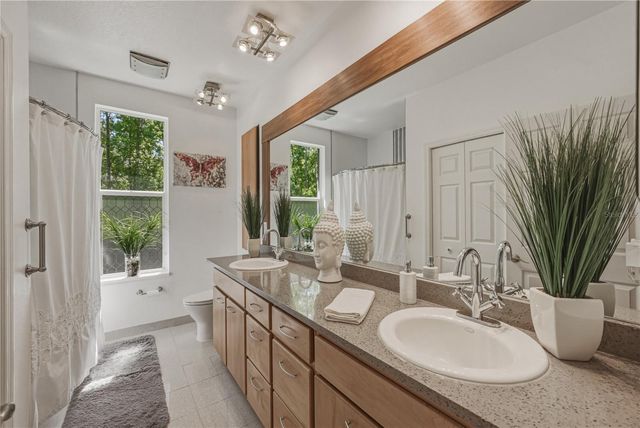 8600 SHENANDOAH RUN, Wesley Chapel, FL 33544