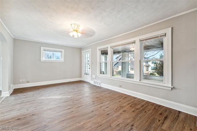 4367 E 139th Street, Garfield Heights, OH 44105