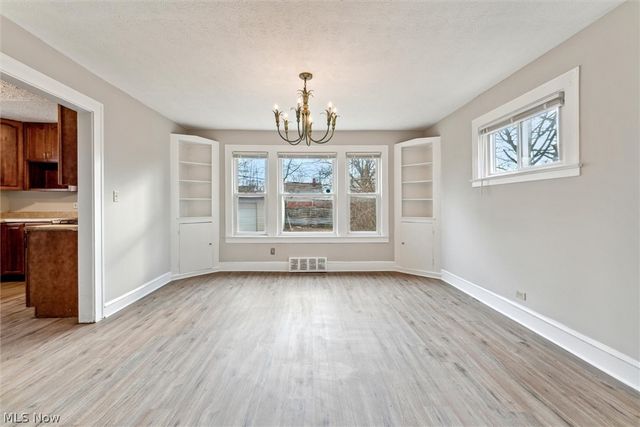 4367 E 139th Street, Garfield Heights, OH 44105