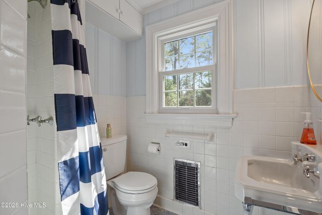 1401 W Haven Boulevard, Rocky Mount, NC 27803