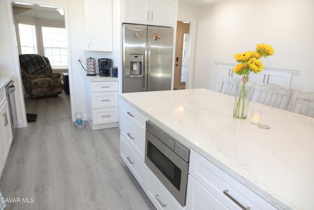 42453 Surrey Court, Quartz Hill, CA 93536