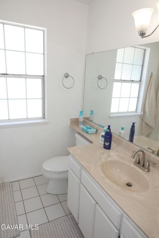 42453 Surrey Court, Quartz Hill, CA 93536