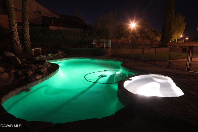 42453 Surrey Court, Quartz Hill, CA 93536