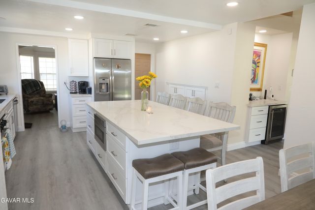 42453 Surrey Court, Quartz Hill, CA 93536