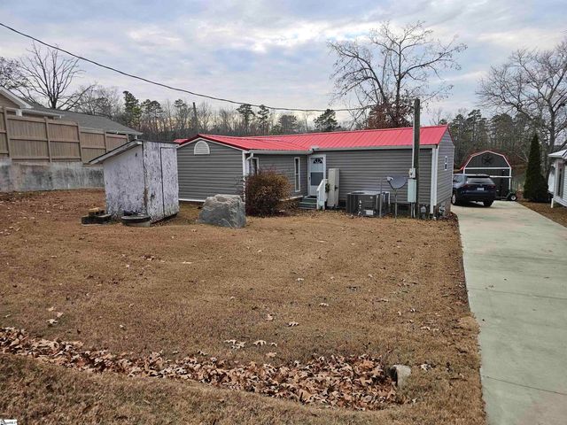 786 Isle Of Pine Circle, Waterloo, SC 29384