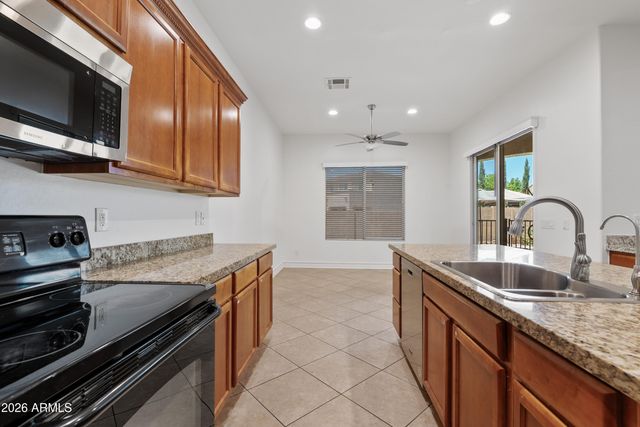 2524 E HONEYSUCKLE Place, Chandler, AZ 85286