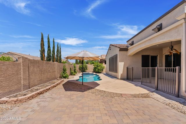 2524 E HONEYSUCKLE Place, Chandler, AZ 85286