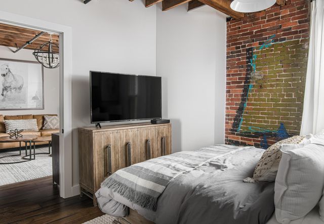 610 21st Ave N Apt 305, Nashville, TN 37203