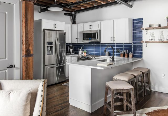 610 21st Ave N Apt 305, Nashville, TN 37203