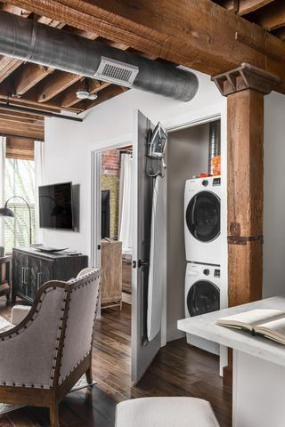 610 21st Ave N Apt 305, Nashville, TN 37203