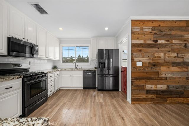 3861 Hackett, Long Beach, CA 90808