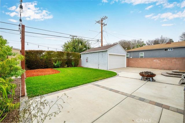 3861 Hackett, Long Beach, CA 90808