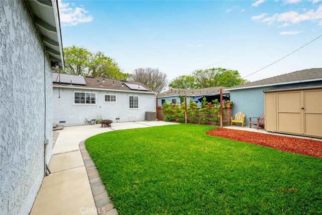 3861 Hackett, Long Beach, CA 90808