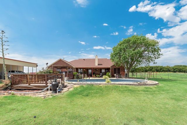 7151 County Road 595, Nevada, TX 75173