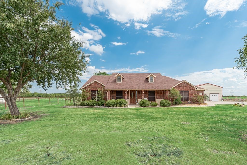 7151 County Road 595, Nevada, TX 75173