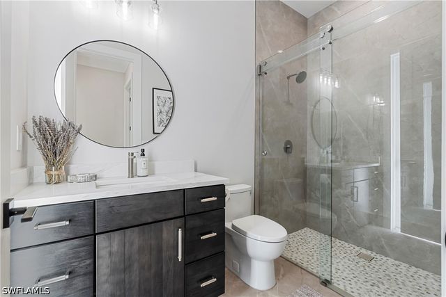 240 Allamanda WAY, Naples, FL 34114